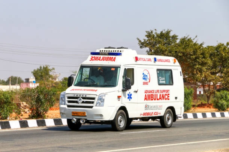 Life support ambulance